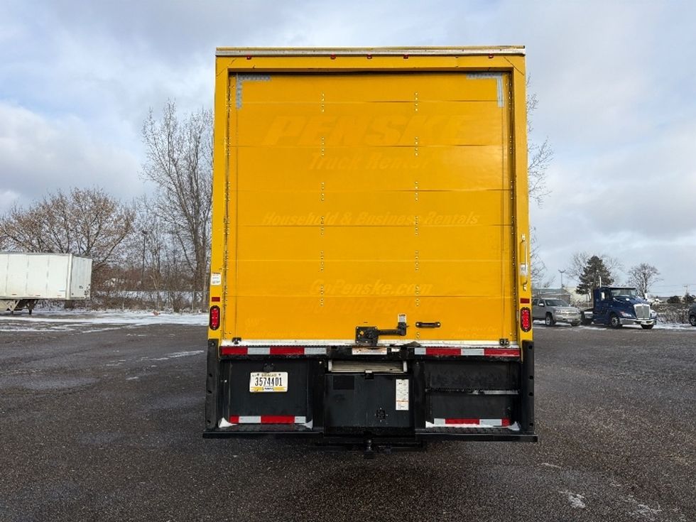 Medium Duty Box Truck-Light and Medium Duty Trucks-International-2020-MV607-Lansing-MI-160,149\n\t\tmiles-$ 33,750 - Image 7