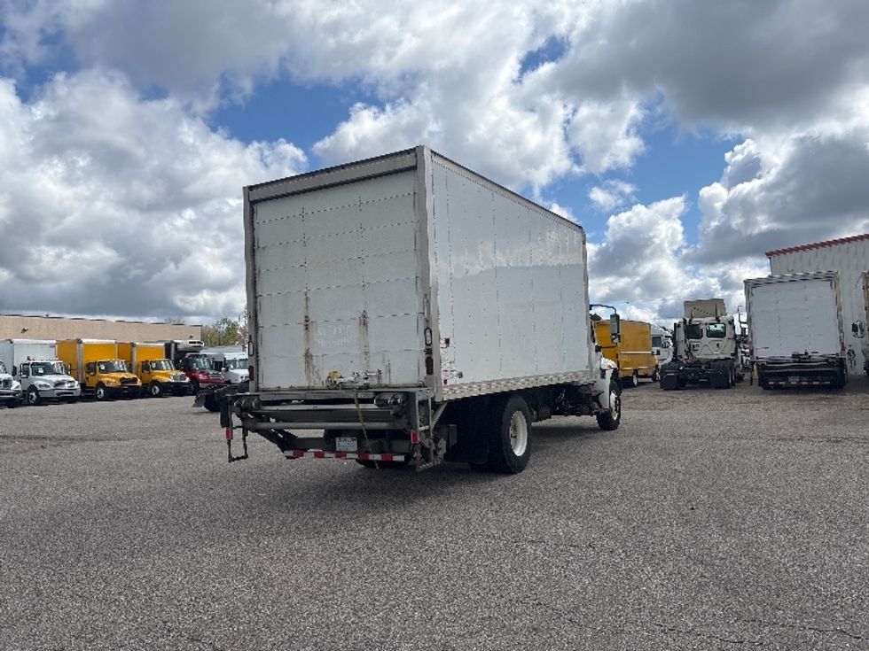 Medium Duty Box Truck-Light and Medium Duty Trucks-International-2020-MV607-Lansing-MI-176,179\n\t\tmiles-$ 40,500 - Image 13