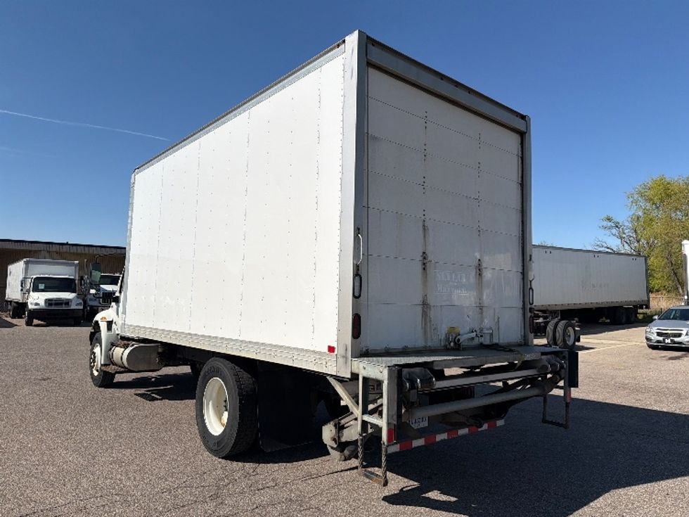 Medium Duty Box Truck-Light and Medium Duty Trucks-International-2020-MV607-Lansing-MI-176,179\n\t\tmiles-$ 40,500 - Image 6