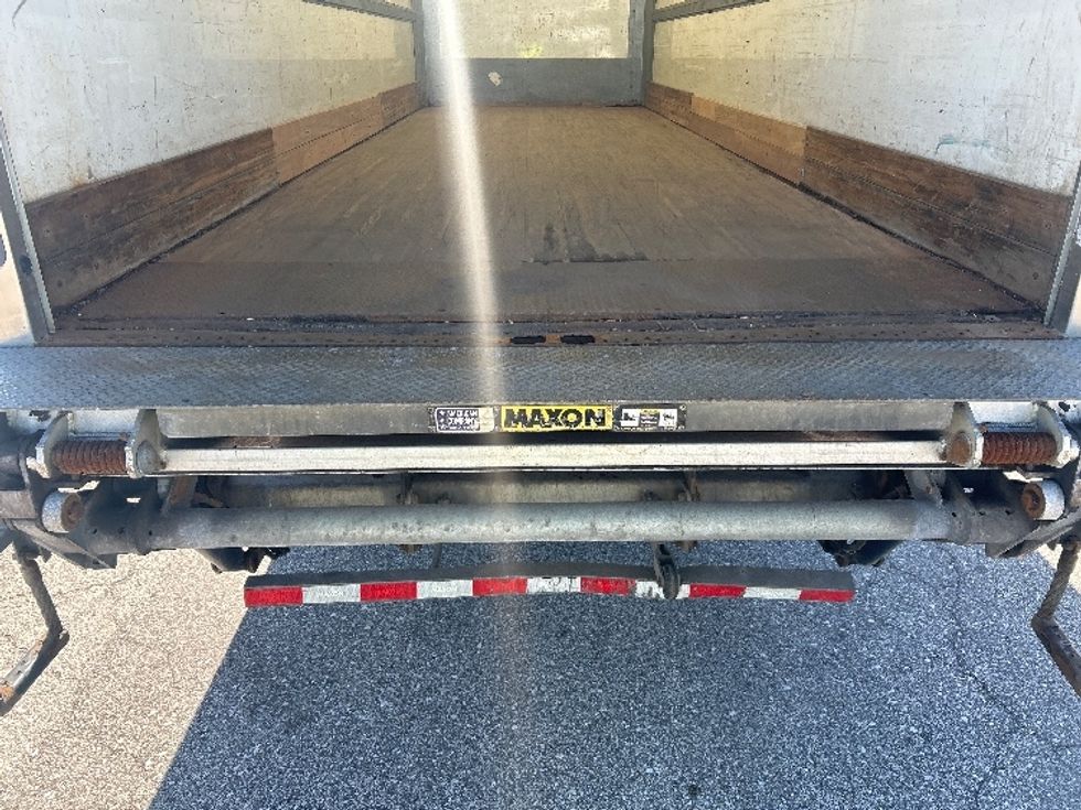 Medium Duty Box Truck-Light and Medium Duty Trucks-International-2020-MV607-Lansing-MI-189,093\n\t\tmiles-$ 33,750 - Image 10