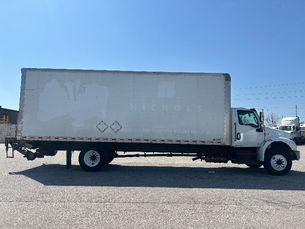 Medium Duty Box Truck-Light and Medium Duty Trucks-International-2020-MV607-Lansing-MI-189,093\n\t\tmiles-$ 33,750 - Image 15