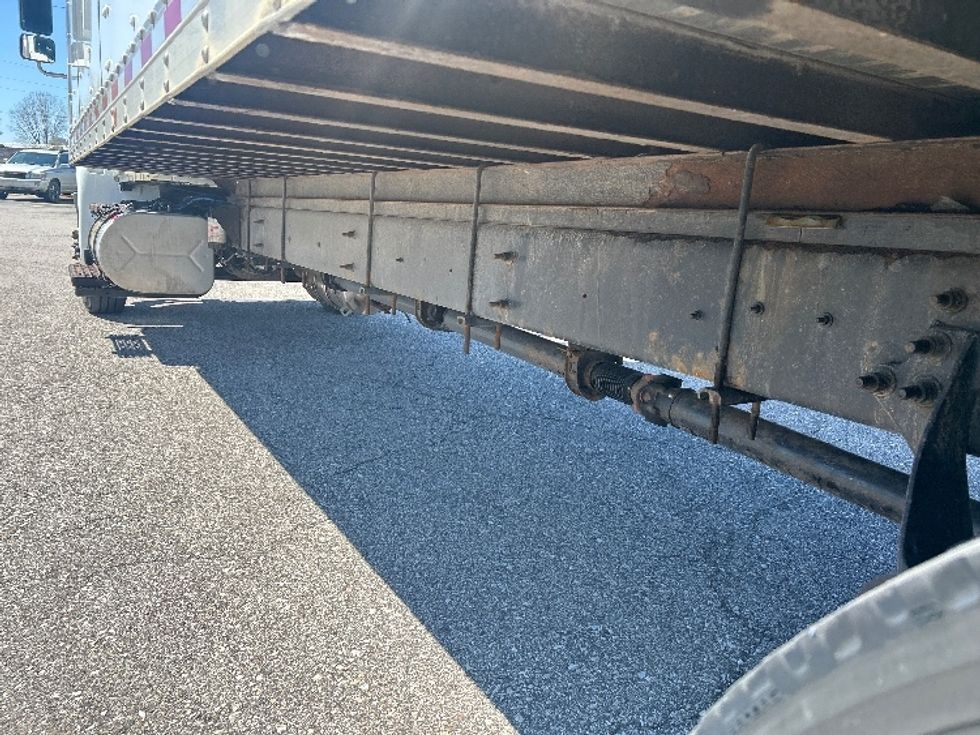 Medium Duty Box Truck-Light and Medium Duty Trucks-International-2020-MV607-Lansing-MI-189,093\n\t\tmiles-$ 33,750 - Image 5