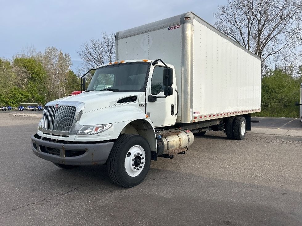 Medium Duty Box Truck-Light and Medium Duty Trucks-International-2020-MV607-Lansing-MI-219,496\n\t\tmiles-$ 25,250 - Image 3