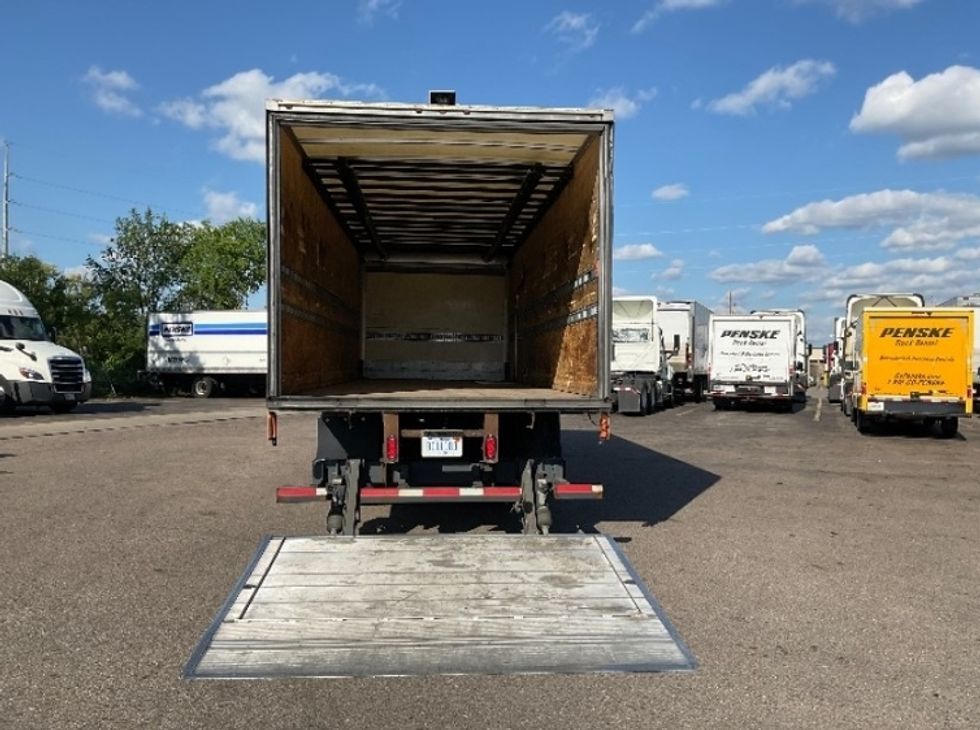 Medium Duty Box Truck-Light and Medium Duty Trucks-International-2020-MV607-Lansing-MI-219,538\n\t\tmiles-$ 32,250 - Image 9