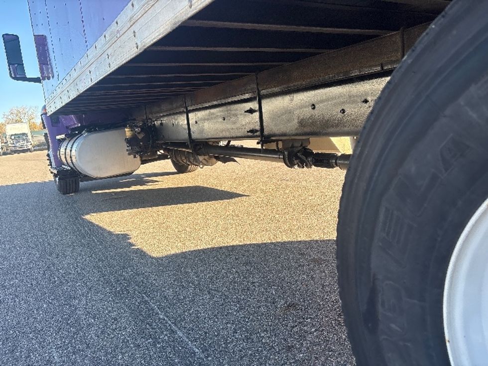 Medium Duty Box Truck-Light and Medium Duty Trucks-International-2020-MV607-Lansing-MI-222,022\n\t\tmiles-$ 32,500 - Image 5