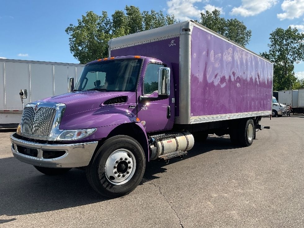 Medium Duty Box Truck-Light and Medium Duty Trucks-International-2020-MV607-Lansing-MI-248,197\n\t\tmiles-$ 27,250 - Image 3