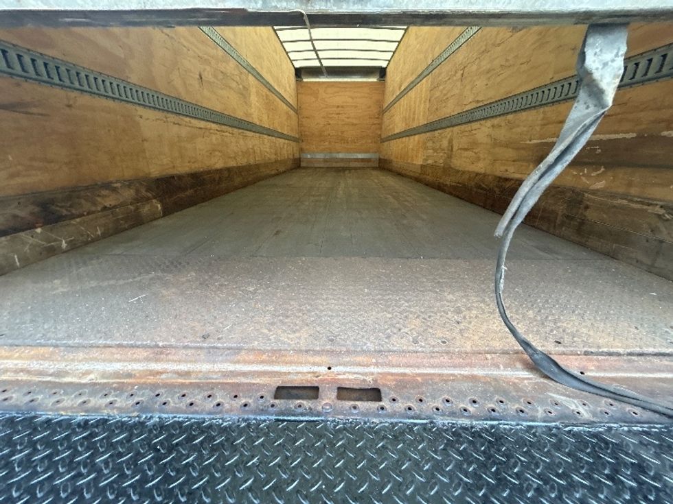 Medium Duty Box Truck-Light and Medium Duty Trucks-International-2020-MV607-Lansing-MI-270,629\n\t\tmiles-$ 33,000 - Image 10