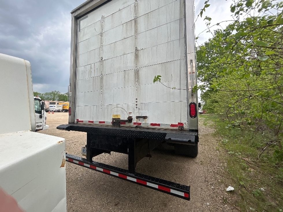 Medium Duty Box Truck-Light and Medium Duty Trucks-International-2020-MV607-Lansing-MI-270,629\n\t\tmiles-$ 33,000 - Image 9