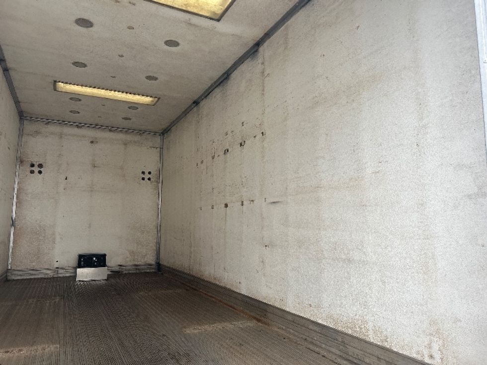 Medium Duty Box Truck-Light and Medium Duty Trucks-International-2020-MV607-Lansing-MI-278,900\n\t\tmiles-$ 23,250 - Image 11