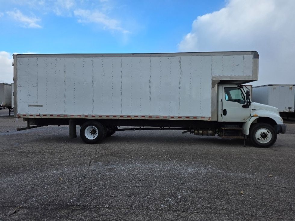 Medium Duty Box Truck-Light and Medium Duty Trucks-International-2020-MV607-Lansing-MI-308,510\n\t\tmiles-$ 30,000 - Image 14