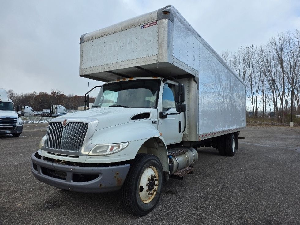 Medium Duty Box Truck-Light and Medium Duty Trucks-International-2020-MV607-Lansing-MI-308,510\n\t\tmiles-$ 30,000 - Image 3