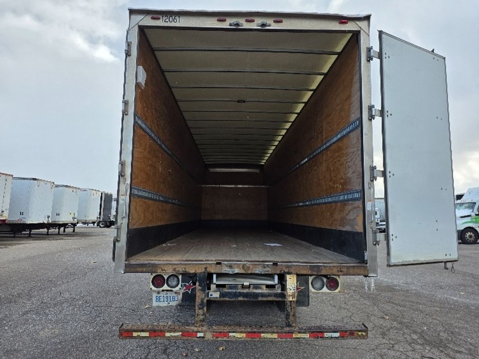 Medium Duty Box Truck-Light and Medium Duty Trucks-International-2020-MV607-Lansing-MI-308,510\n\t\tmiles-$ 30,000 - Image 8