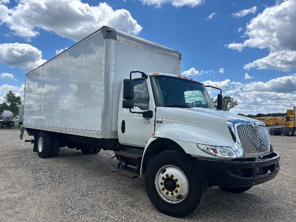 Medium Duty Box Truck-Light and Medium Duty Trucks-International-2020-MV607-Lansing-MI-31,018\n\t\tmiles-$ 62,250 - Image 1