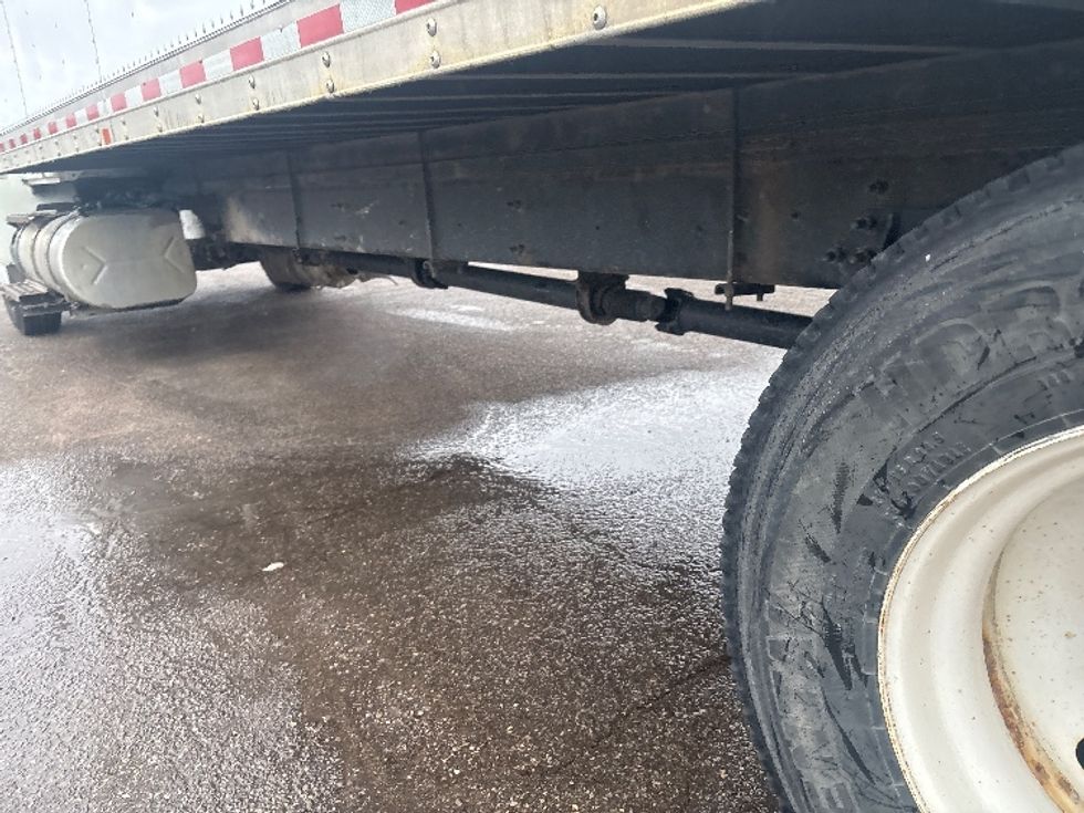 Medium Duty Box Truck-Light and Medium Duty Trucks-International-2020-MV607-Lansing-MI-313,324\n\t\tmiles-$ 29,250 - Image 5