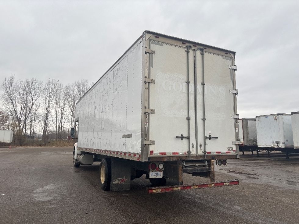 Medium Duty Box Truck-Light and Medium Duty Trucks-International-2020-MV607-Lansing-MI-337,803\n\t\tmiles-$ 25,500 - Image 6