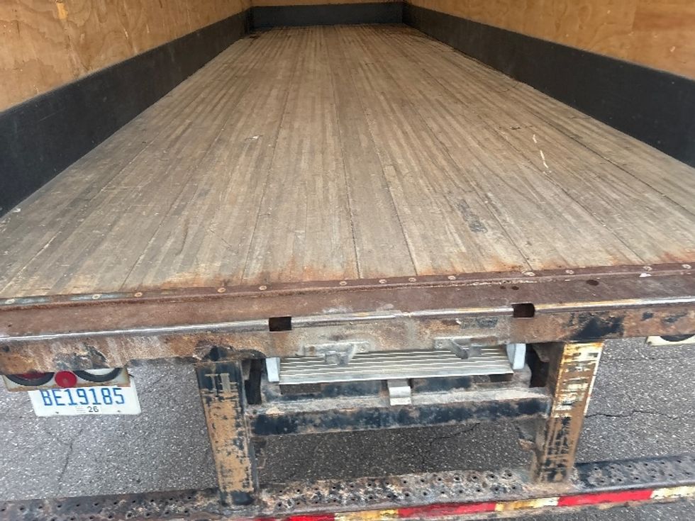 Medium Duty Box Truck-Light and Medium Duty Trucks-International-2020-MV607-Lansing-MI-337,803\n\t\tmiles-$ 25,500 - Image 9