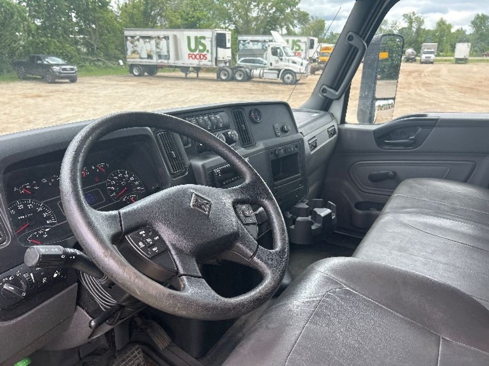 Medium Duty Box Truck-Light and Medium Duty Trucks-International-2020-MV607-Lansing-MI-98,000\n\t\tmiles-$ 48,750 - Image 17
