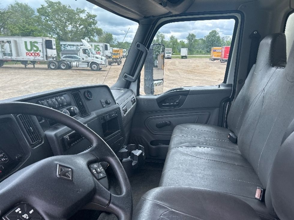 Medium Duty Box Truck-Light and Medium Duty Trucks-International-2020-MV607-Lansing-MI-98,000\n\t\tmiles-$ 48,750 - Image 19