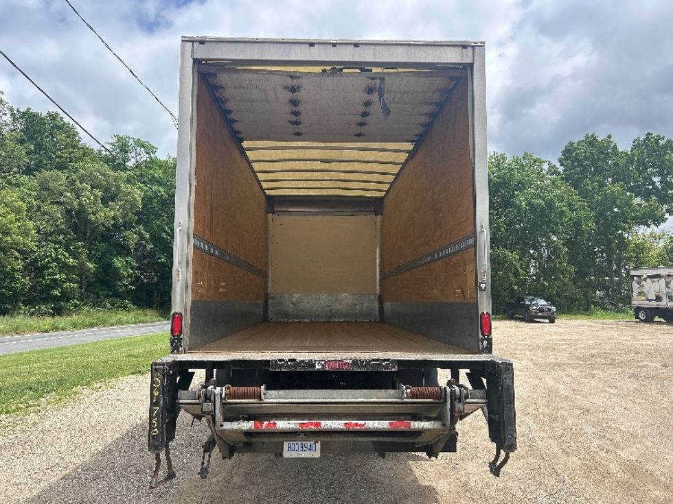 Medium Duty Box Truck-Light and Medium Duty Trucks-International-2020-MV607-Lansing-MI-98,000\n\t\tmiles-$ 48,750 - Image 8