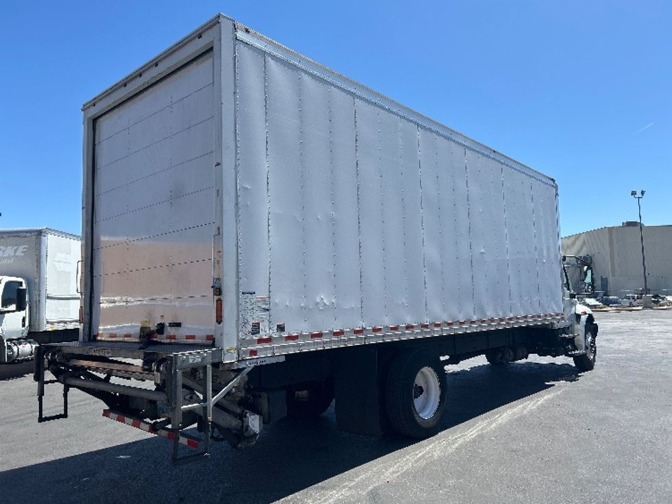 Medium Duty Box Truck-Light and Medium Duty Trucks-International-2020-MV607-Las Vegas-NV-123,103\n\t\tmiles-$ 51,750 - Image 13