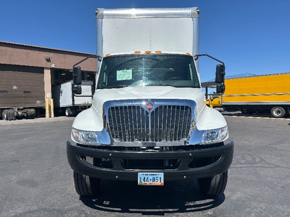 Medium Duty Box Truck-Light and Medium Duty Trucks-International-2020-MV607-Las Vegas-NV-123,103\n\t\tmiles-$ 51,750 - Image 2