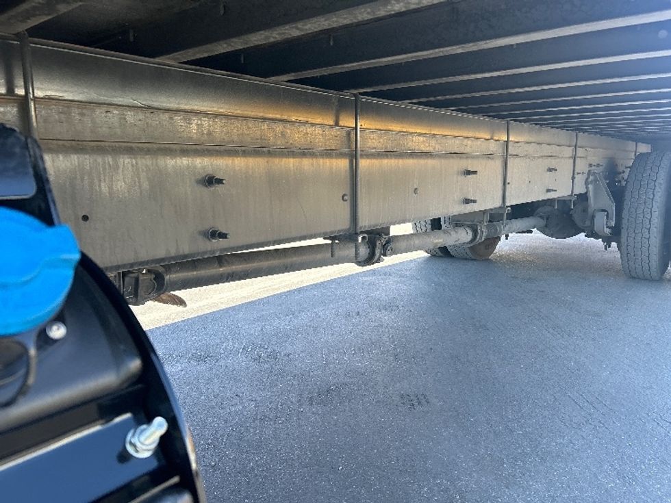 Medium Duty Box Truck-Light and Medium Duty Trucks-International-2020-MV607-Las Vegas-NV-123,103\n\t\tmiles-$ 51,750 - Image 5