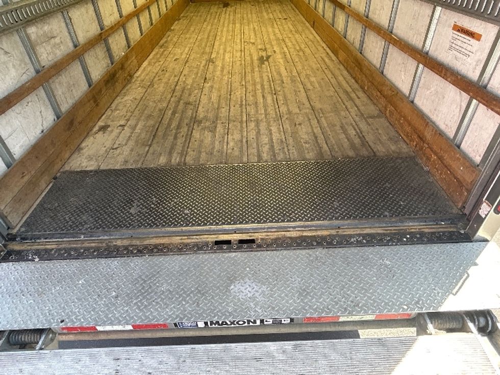 Medium Duty Box Truck-Light and Medium Duty Trucks-International-2020-MV607-Las Vegas-NV-213,456\n\t\tmiles-$ 41,000 - Image 10