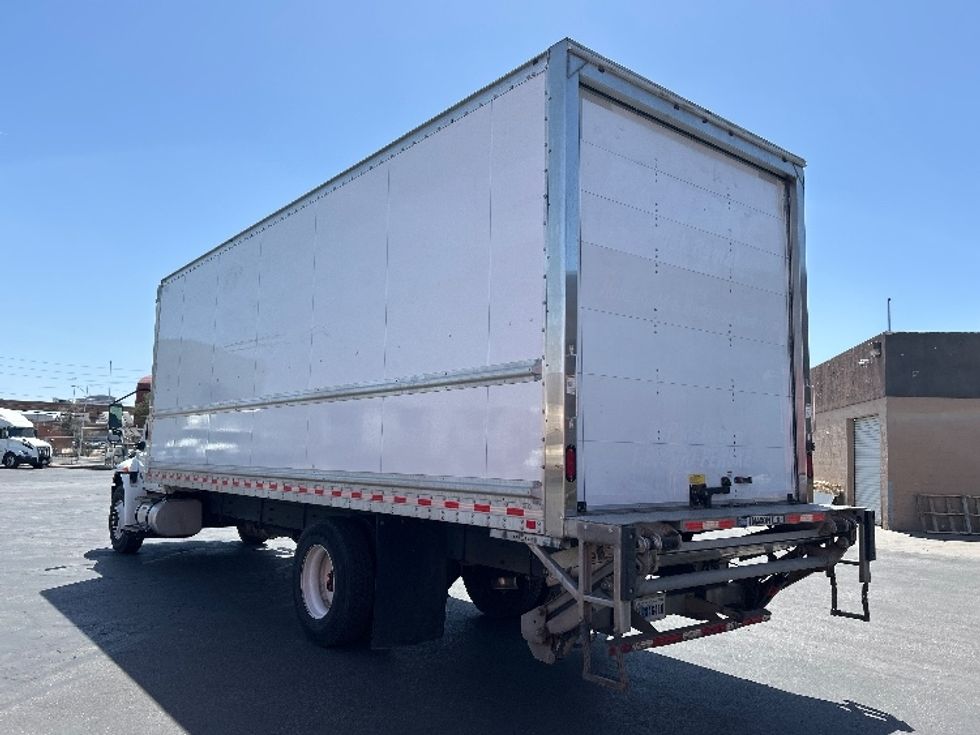 Medium Duty Box Truck-Light and Medium Duty Trucks-International-2020-MV607-Las Vegas-NV-213,456\n\t\tmiles-$ 41,000 - Image 6