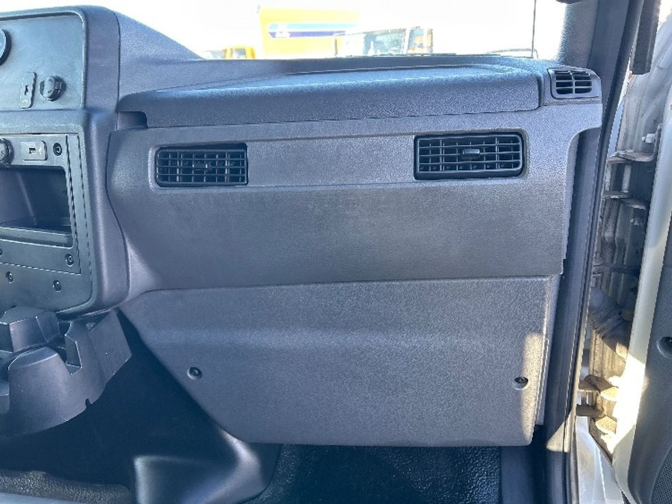 Medium Duty Box Truck-Light and Medium Duty Trucks-International-2020-MV607-Las Vegas-NV-48,630\n\t\tmiles-$ 74,500 - Image 21