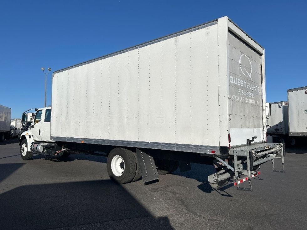Medium Duty Box Truck-Light and Medium Duty Trucks-International-2020-MV607-Las Vegas-NV-48,630\n\t\tmiles-$ 74,500 - Image 6