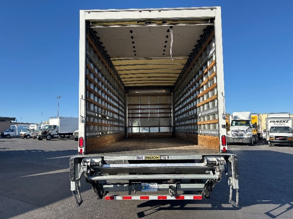 Medium Duty Box Truck-Light and Medium Duty Trucks-International-2020-MV607-Las Vegas-NV-48,630\n\t\tmiles-$ 74,500 - Image 8