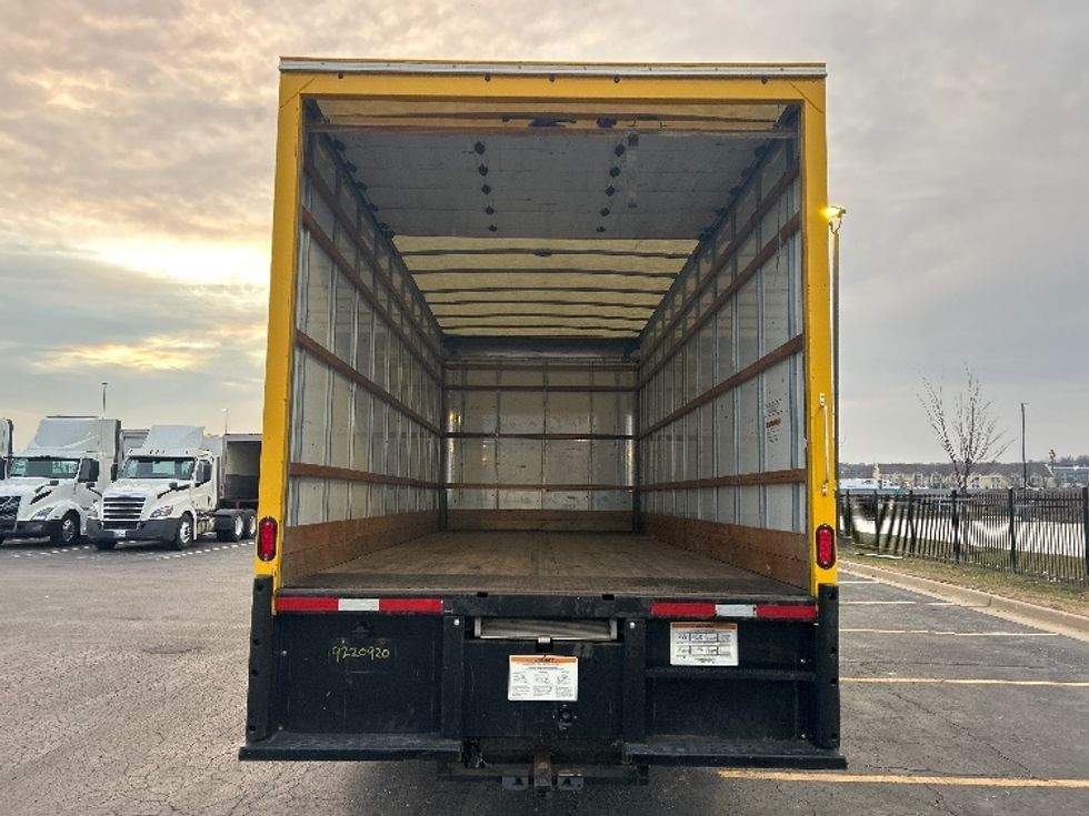 Medium Duty Box Truck-Light and Medium Duty Trucks-International-2020-MV607-Lenexa-KS-175,346\n\t\tmiles-$ 32,500 - Image 8