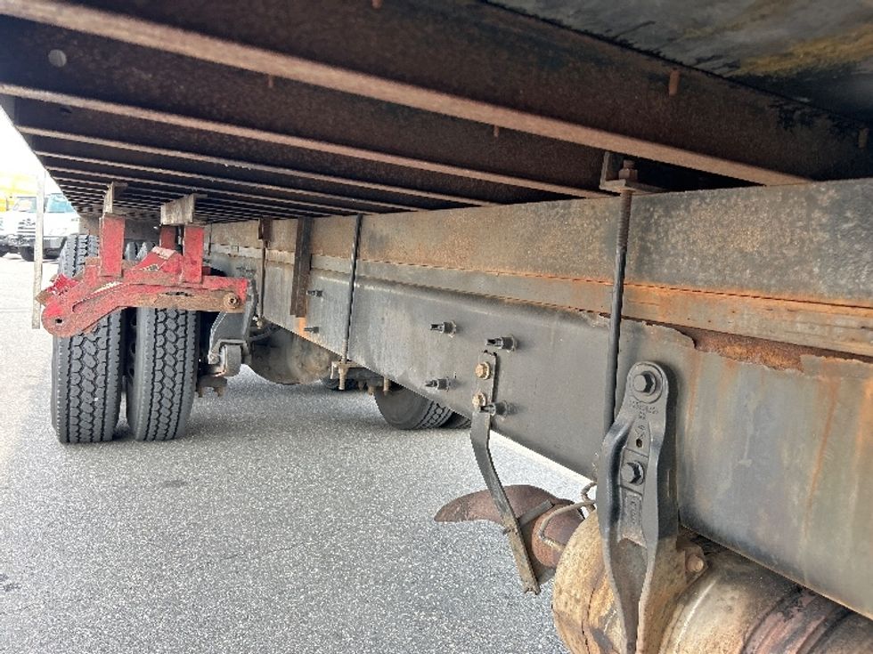 Medium Duty Box Truck-Light and Medium Duty Trucks-International-2020-MV607-Linden-NJ-123,130\n\t\tmiles-$ 64,500 - Image 14