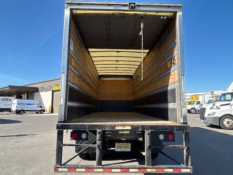 Medium Duty Box Truck-Light and Medium Duty Trucks-International-2020-MV607-Linden-NJ-155,720\n\t\tmiles-$ 60,750 - Image 8