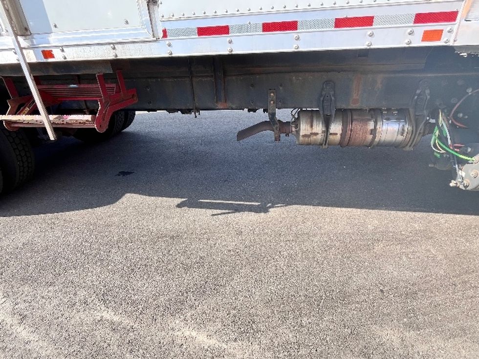 Medium Duty Box Truck-Light and Medium Duty Trucks-International-2020-MV607-Linden-NJ-155,898\n\t\tmiles-$ 60,750 - Image 13