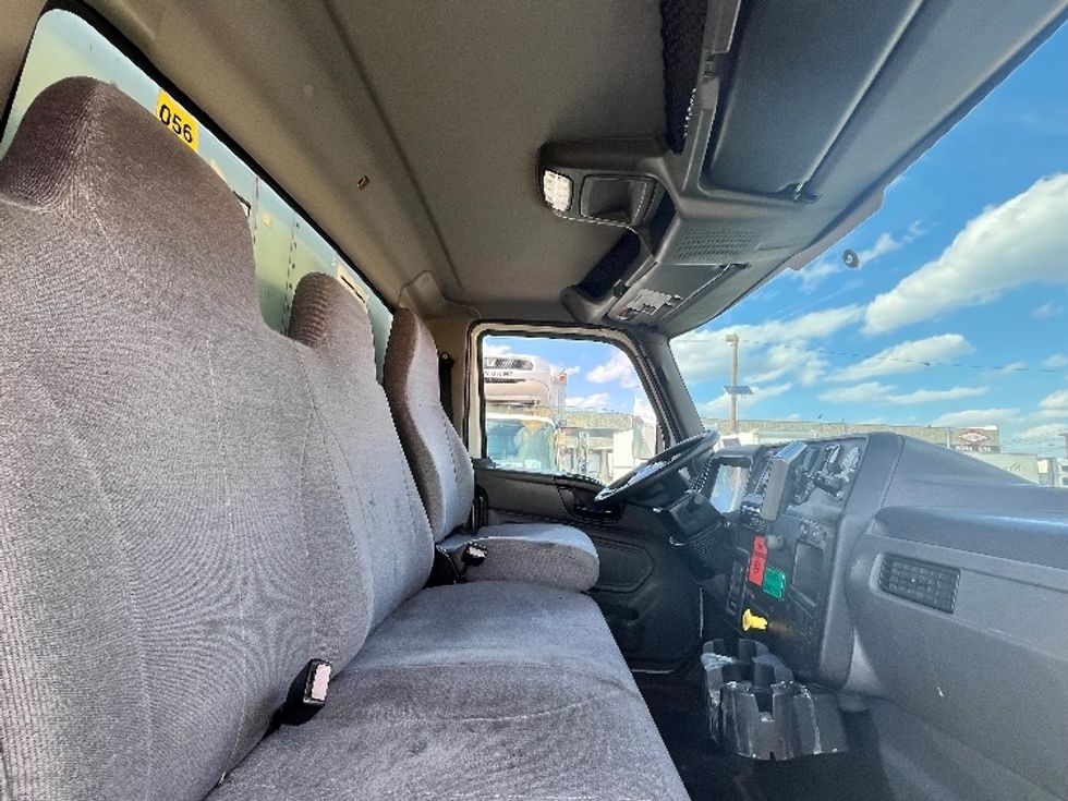 Medium Duty Box Truck-Light and Medium Duty Trucks-International-2020-MV607-Linden-NJ-155,898\n\t\tmiles-$ 60,750 - Image 21