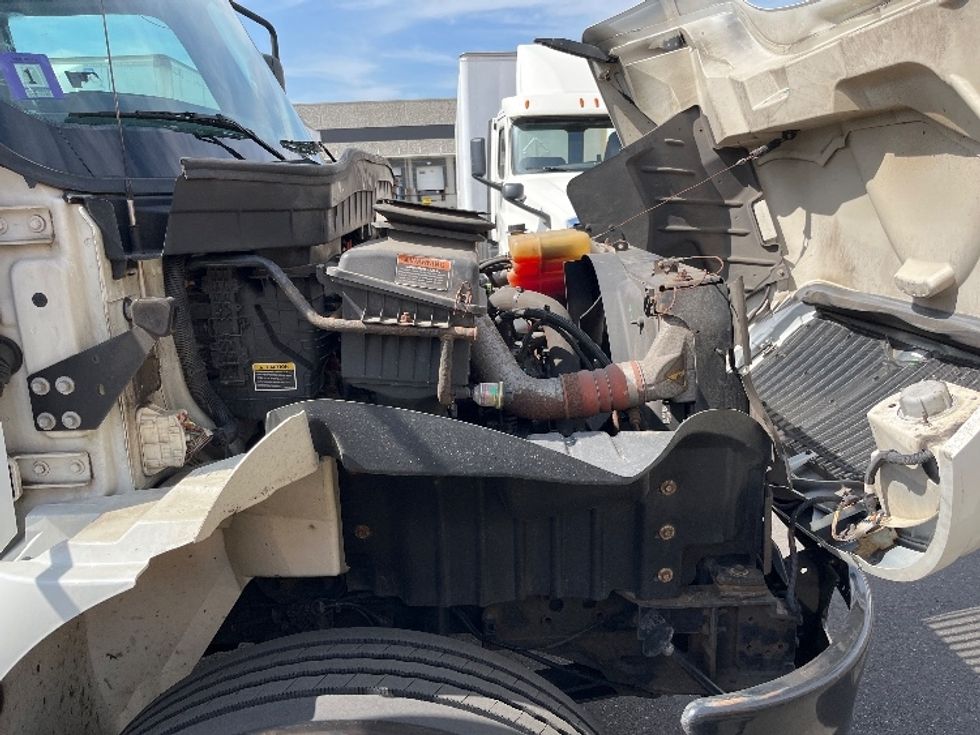 Medium Duty Box Truck-Light and Medium Duty Trucks-International-2020-MV607-Linden-NJ-165,964\n\t\tmiles-$ 58,500 - Image 22