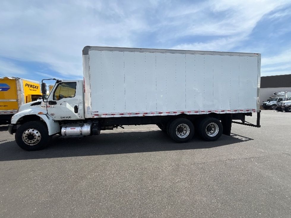 Medium Duty Box Truck-Light and Medium Duty Trucks-International-2020-MV607-Linden-NJ-165,964\n\t\tmiles-$ 58,500 - Image 4