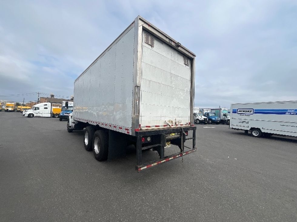 Medium Duty Box Truck-Light and Medium Duty Trucks-International-2020-MV607-Linden-NJ-166,120\n\t\tmiles-$ 58,250 - Image 6