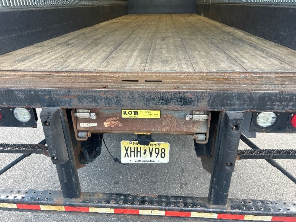 Medium Duty Box Truck-Light and Medium Duty Trucks-International-2020-MV607-Linden-NJ-172,271\n\t\tmiles-$ 57,500 - Image 10