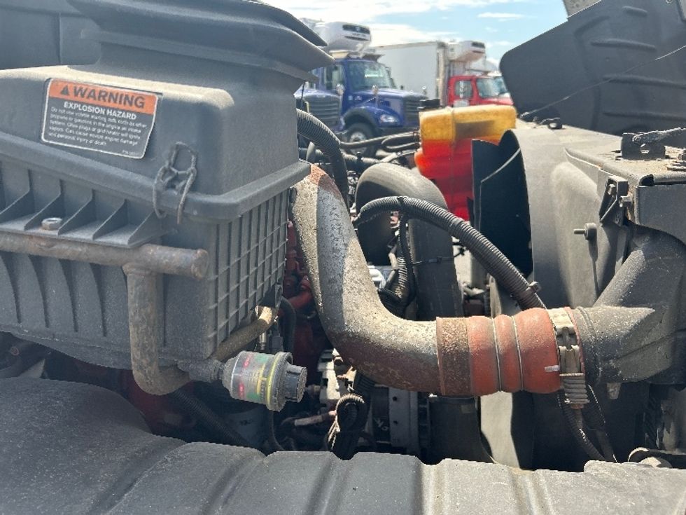 Medium Duty Box Truck-Light and Medium Duty Trucks-International-2020-MV607-Linden-NJ-177,167\n\t\tmiles-$ 56,500 - Image 23