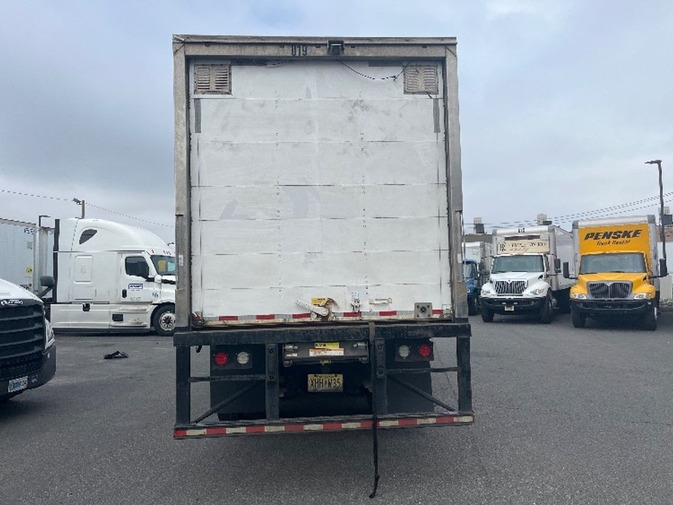 Medium Duty Box Truck-Light and Medium Duty Trucks-International-2020-MV607-Linden-NJ-182,513\n\t\tmiles-$ 39,750 - Image 7