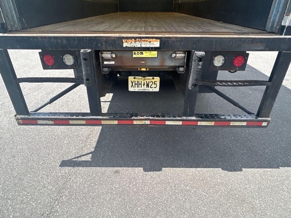 Medium Duty Box Truck-Light and Medium Duty Trucks-International-2020-MV607-Linden-NJ-184,591\n\t\tmiles-$ 55,500 - Image 9
