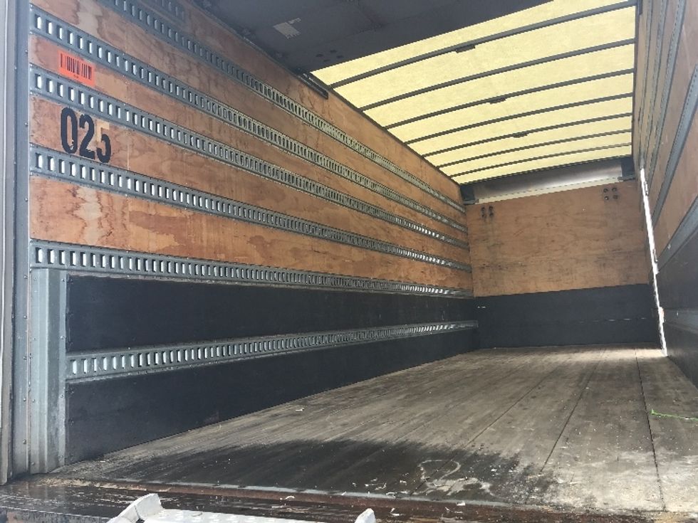 Medium Duty Box Truck-Light and Medium Duty Trucks-International-2020-MV607-Linden-NJ-190,134\n\t\tmiles-$ 54,500 - Image 11