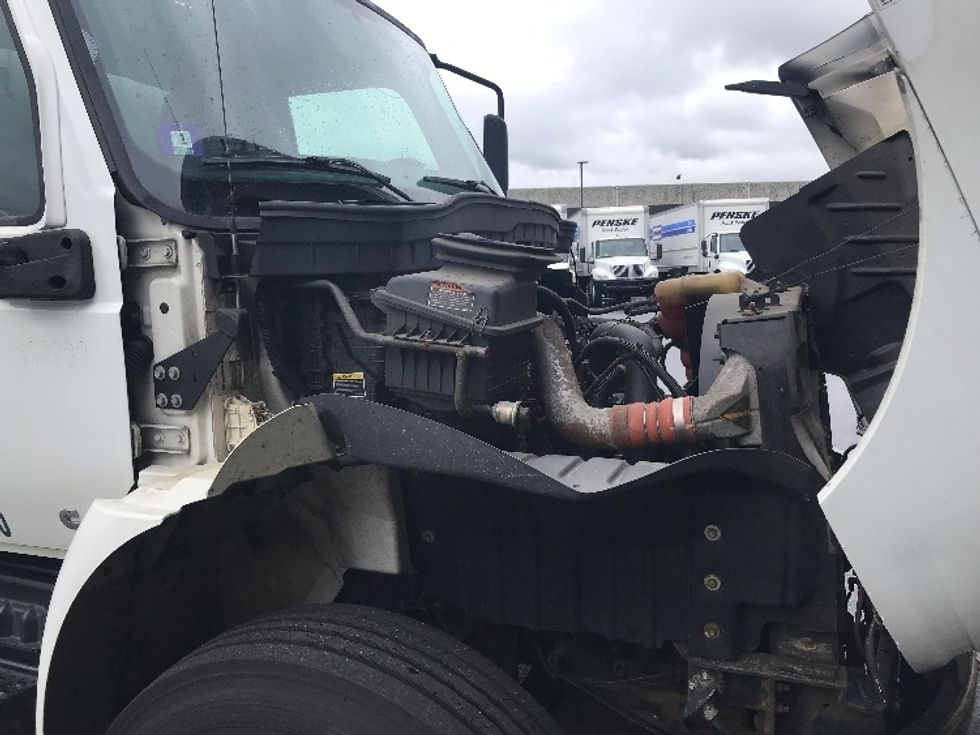 Medium Duty Box Truck-Light and Medium Duty Trucks-International-2020-MV607-Linden-NJ-190,134\n\t\tmiles-$ 54,500 - Image 23