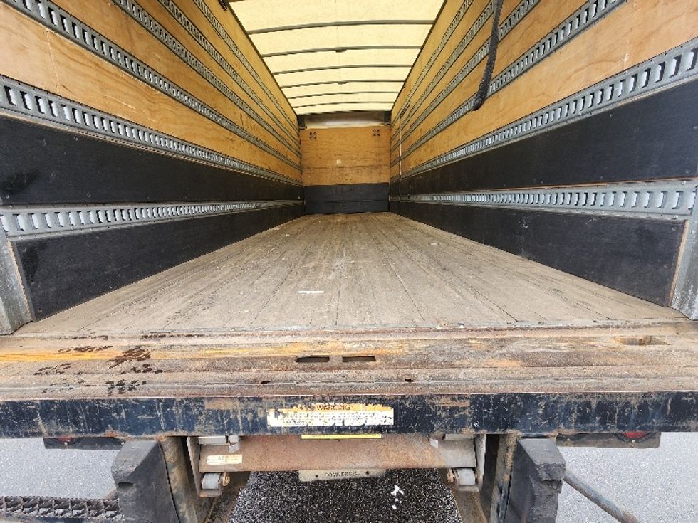 Medium Duty Box Truck-Light and Medium Duty Trucks-International-2020-MV607-Linden-NJ-199,796\n\t\tmiles-$ 53,250 - Image 10