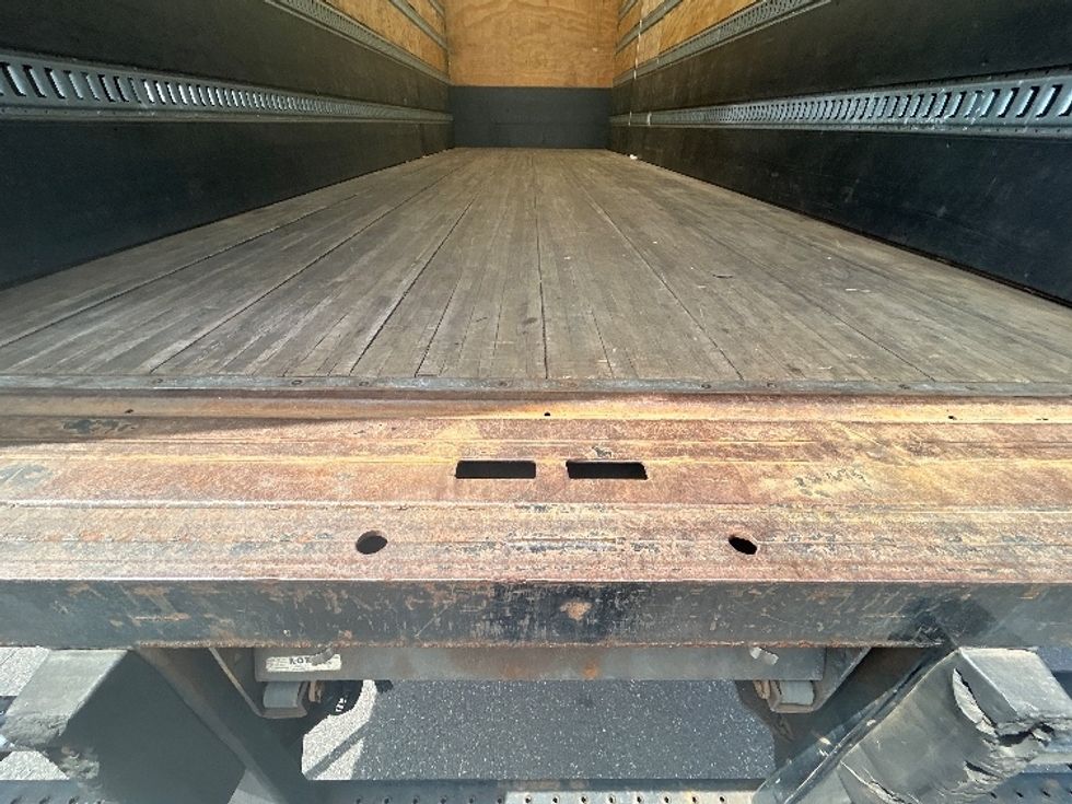 Medium Duty Box Truck-Light and Medium Duty Trucks-International-2020-MV607-Linden-NJ-200,642\n\t\tmiles-$ 53,250 - Image 10
