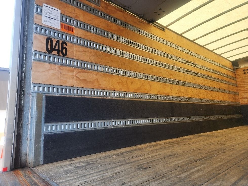 Medium Duty Box Truck-Light and Medium Duty Trucks-International-2020-MV607-Linden-NJ-206,668\n\t\tmiles-$ 52,250 - Image 11