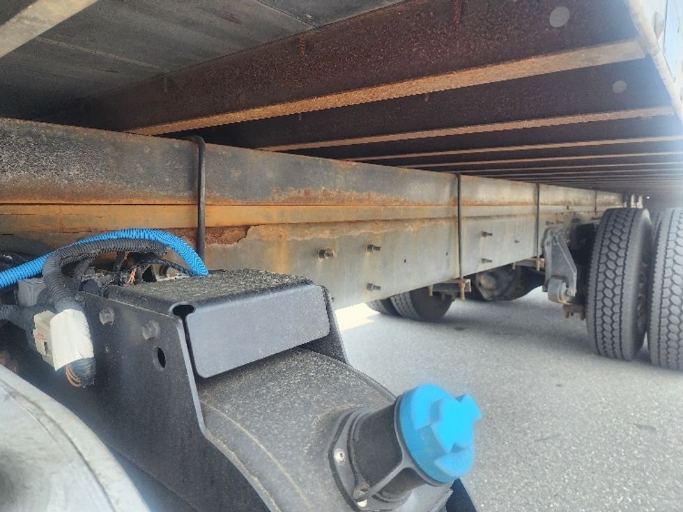 Medium Duty Box Truck-Light and Medium Duty Trucks-International-2020-MV607-Linden-NJ-206,668\n\t\tmiles-$ 52,250 - Image 5