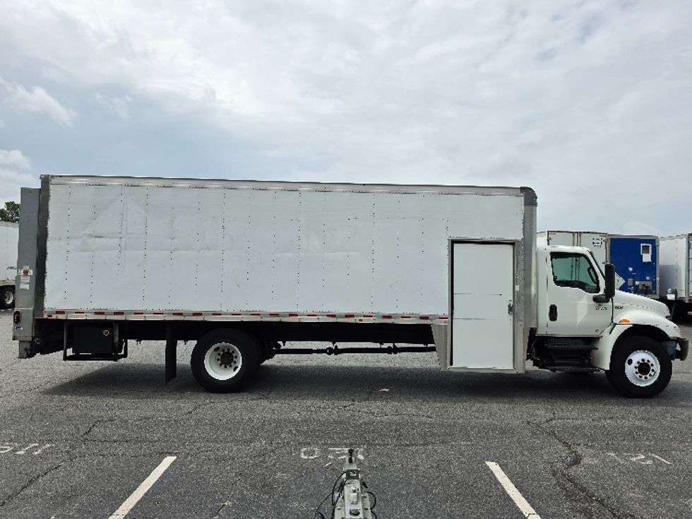 Medium Duty Box Truck-Light and Medium Duty Trucks-International-2020-MV607-Little Rock-AR-110,986\n\t\tmiles-$ 51,500 - Image 15